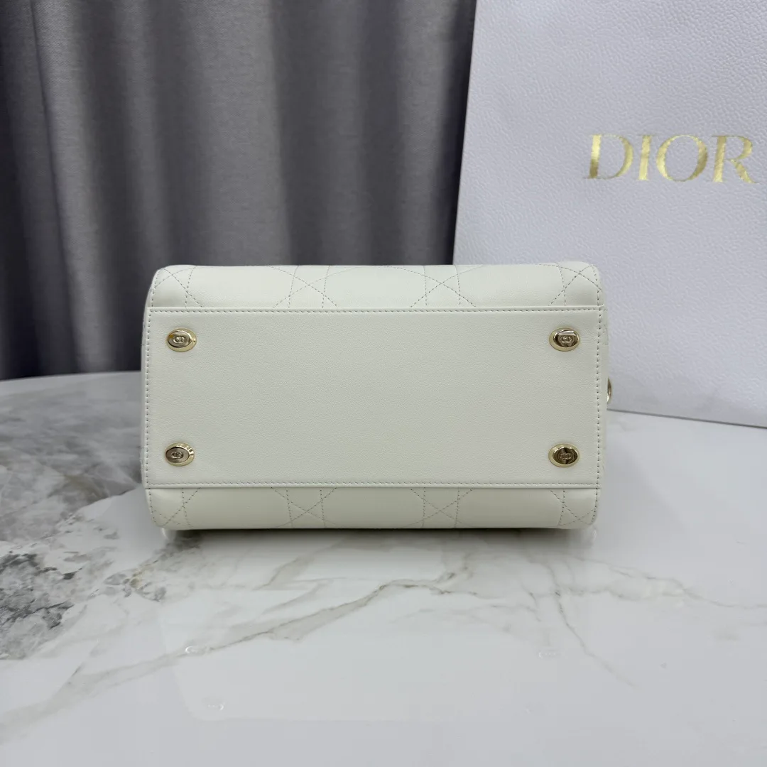 Women's Classic Handbags CHRISTIAN DIOR 18116303