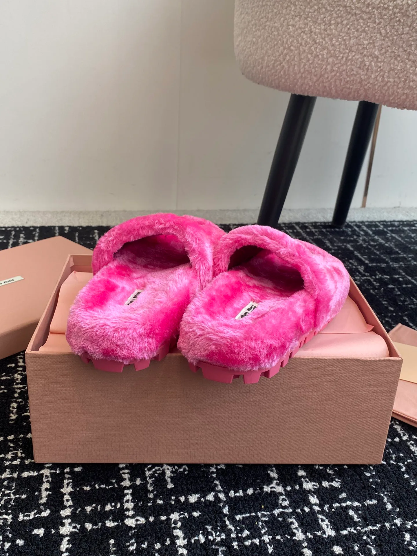 Women's Slippers MIU MIU 18241533