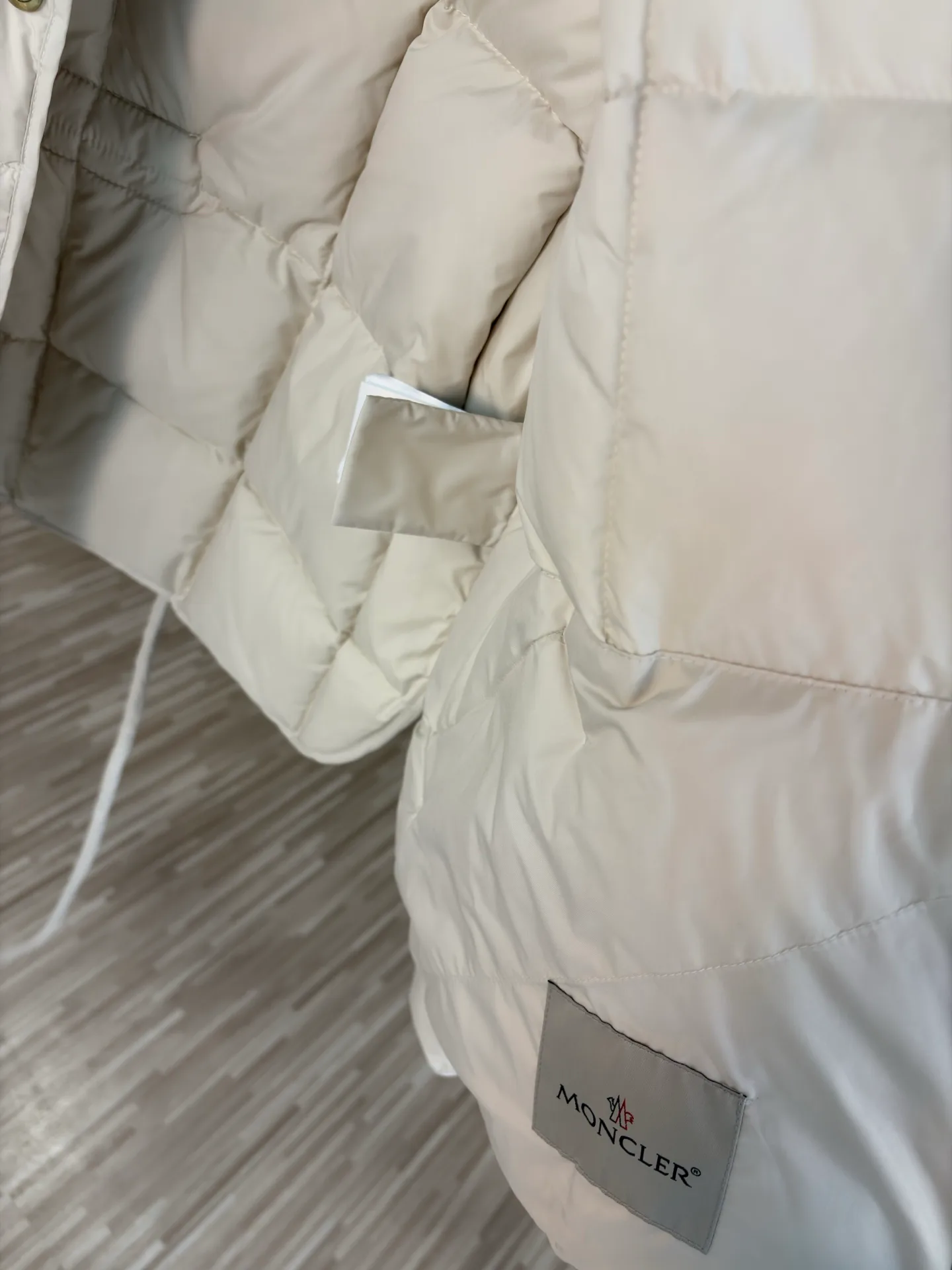 Куртки И Пуховики Женские Moncler 18600035