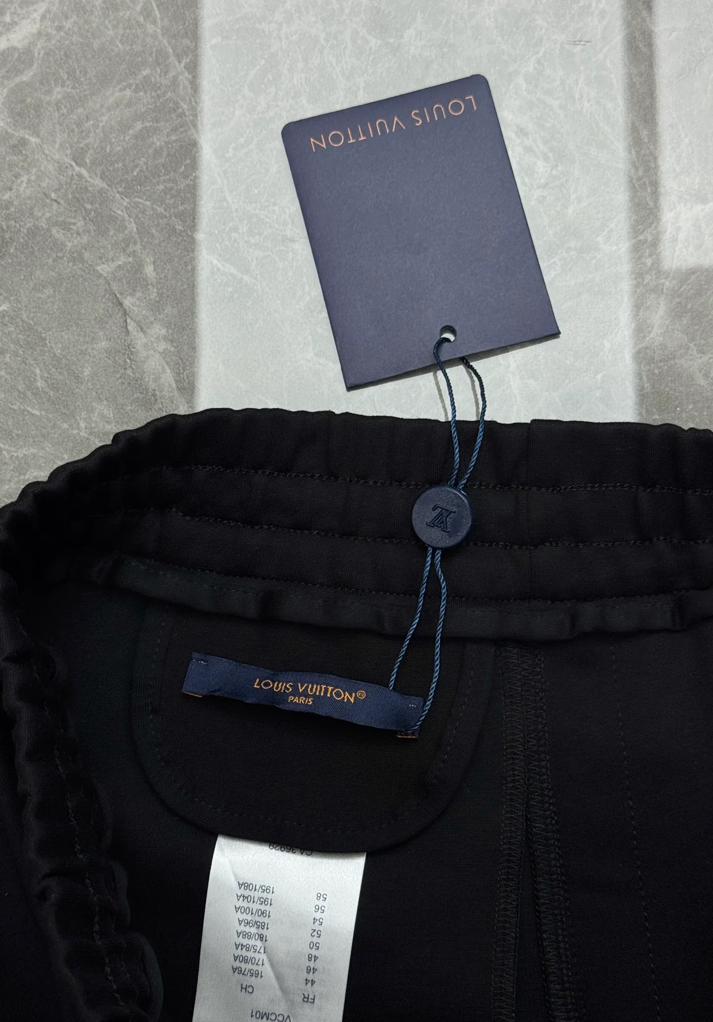 Men's Shorts LOUIS VUITTON 17223661