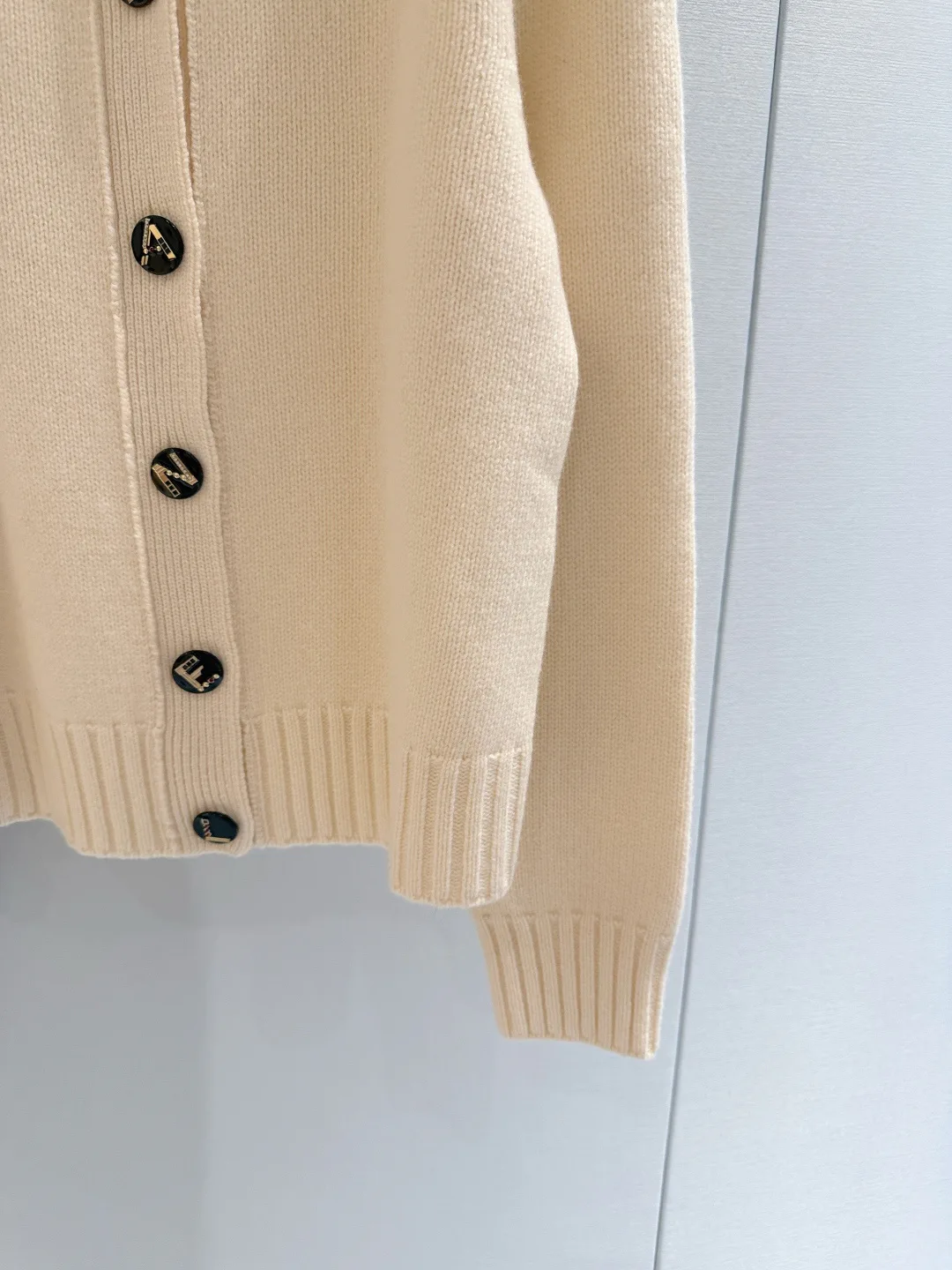 Women's Jumpers And Sweaters CHANEL 18487946