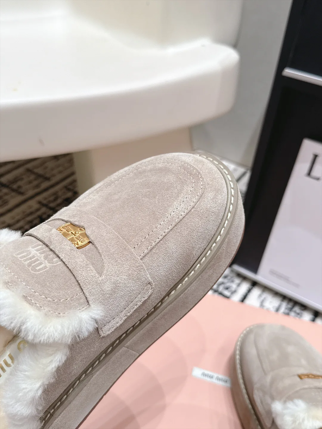 Women's Mules And Clogs MIU MIU 18066269