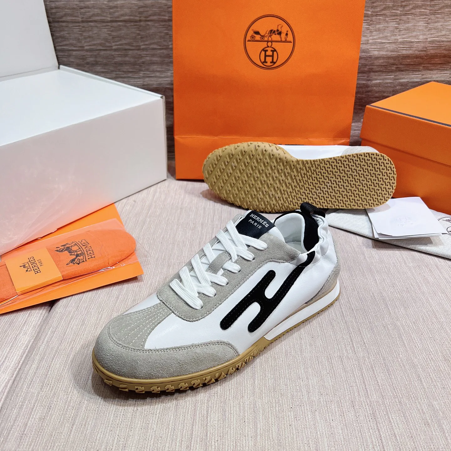 Men's Sneakers HERMES 17749543