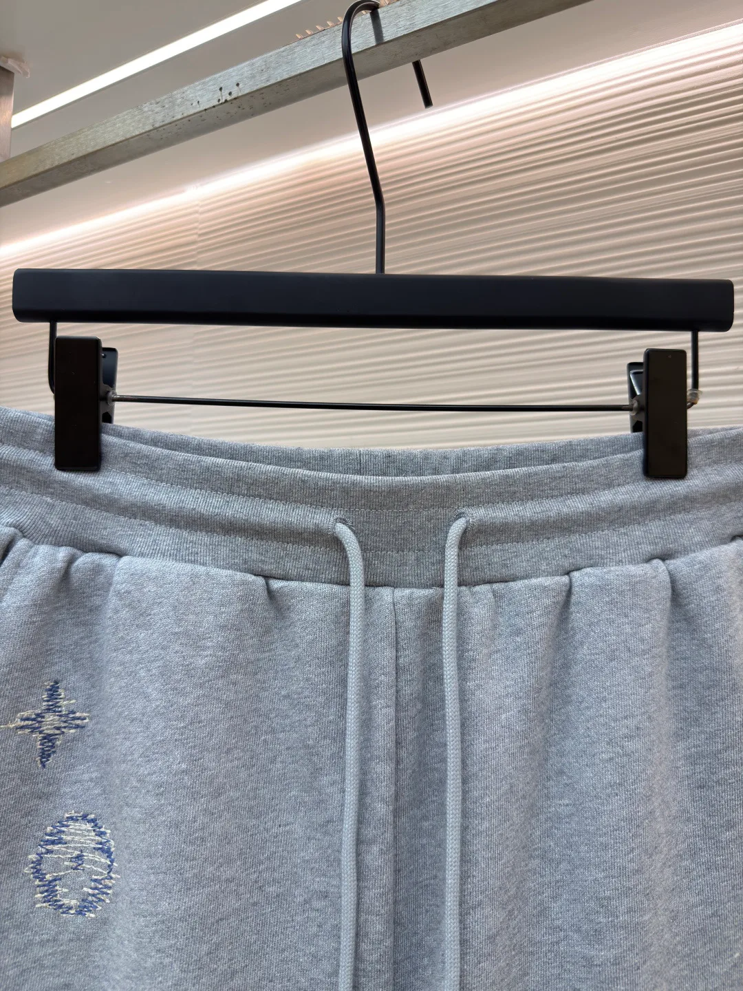 Men's Shorts LOUIS VUITTON 17572027
