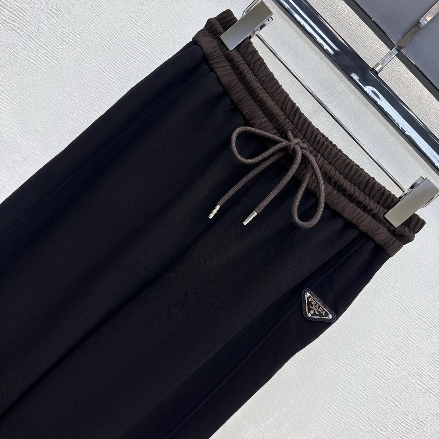 Women's Trousers PRADA 18327994