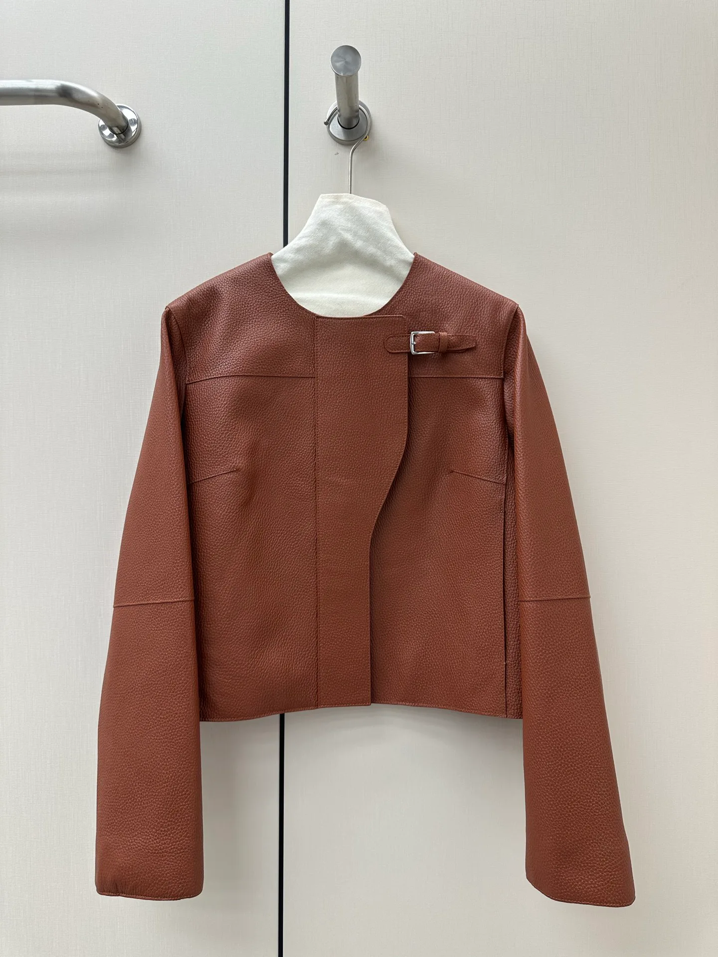 Women's Leather Jackets And Sheepskin Coats HERMES 18130757