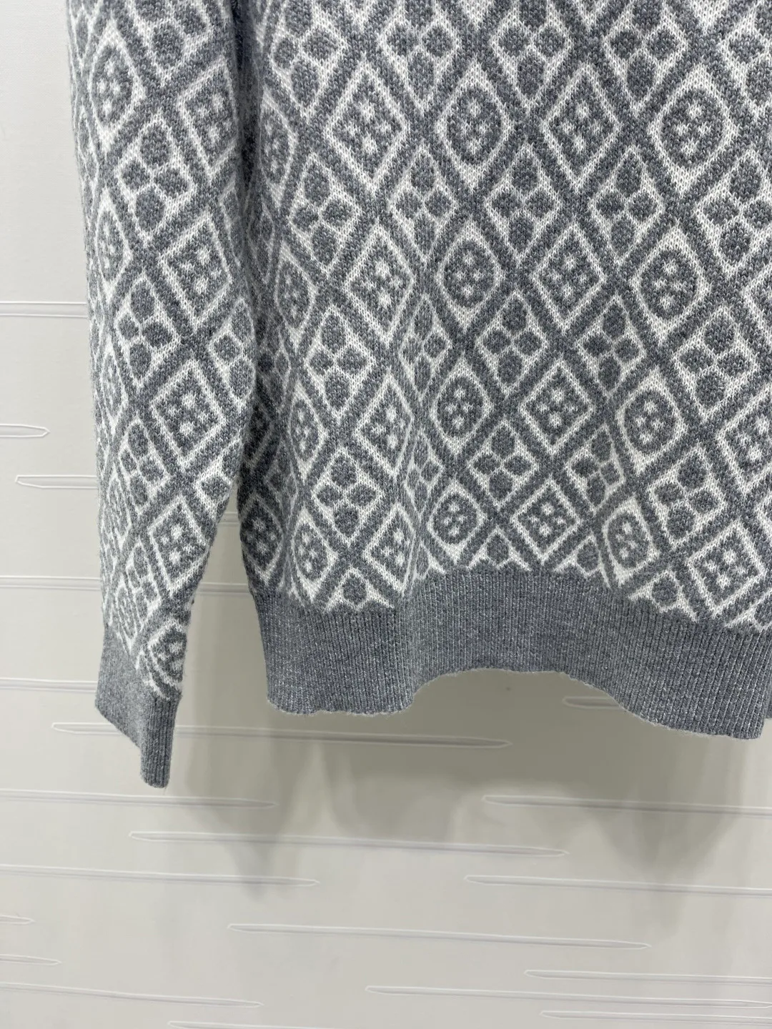 Women's Jumpers And Sweaters LOUIS VUITTON 17399263