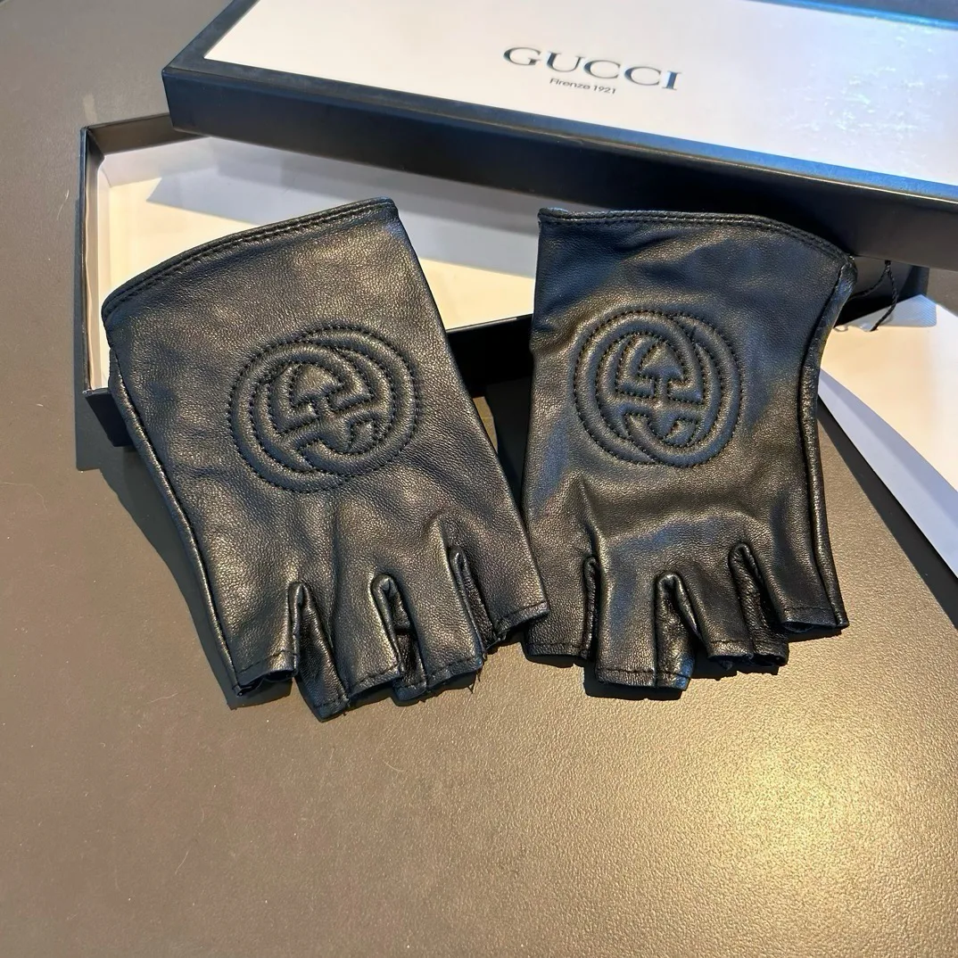 Gloves GUCCI 17562521