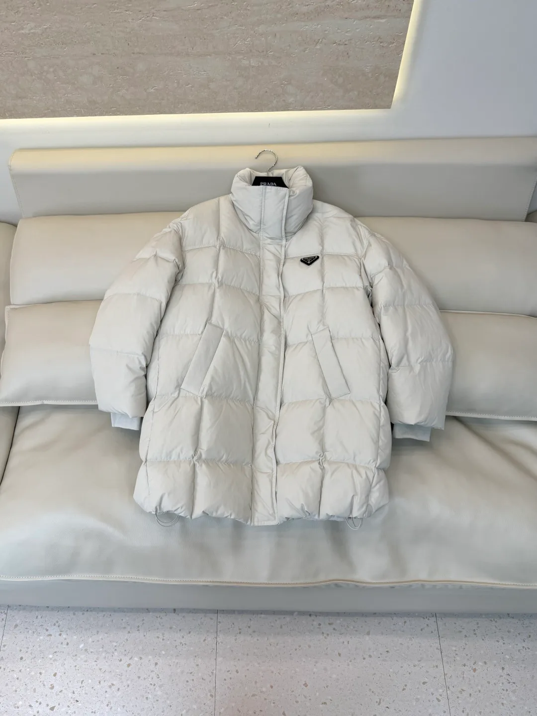 Women's Jackets And Down Jackets PRADA 18226365