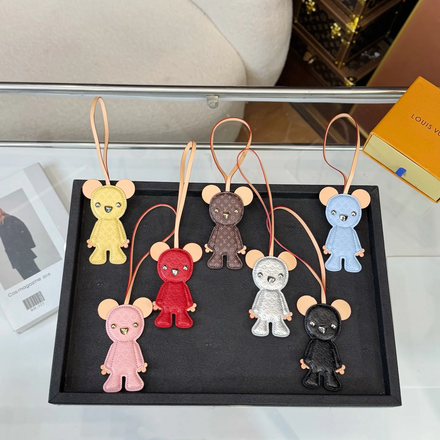 Key Cases LOUIS VUITTON 18251522