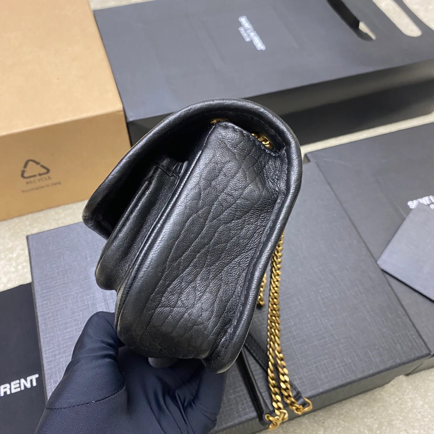 Women's Classic Handbags SAINT LAURENT 17823706