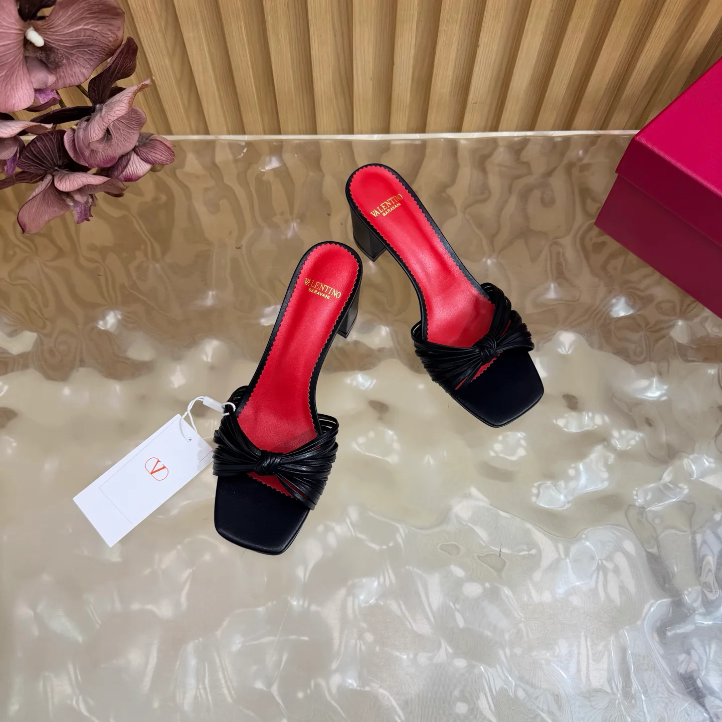 Women's Open-Toe Sandals VALENTINO 17728237