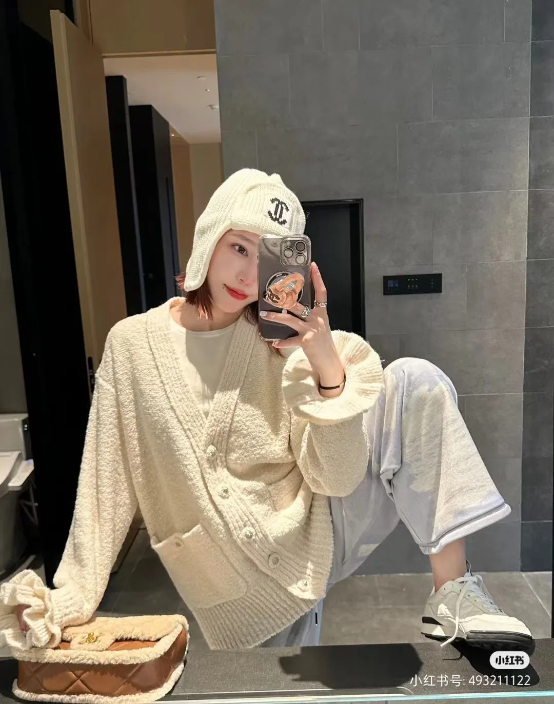 Women's Jumpers And Sweaters CHANEL 18320693