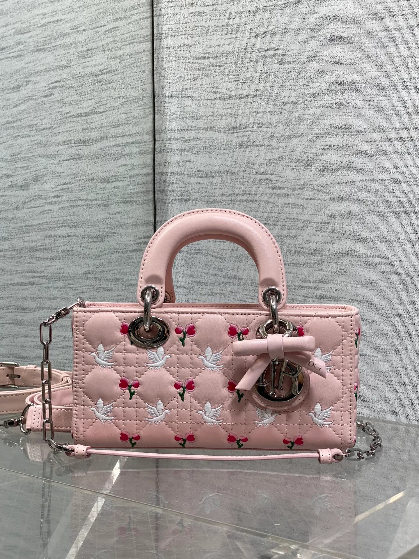 Women's Classic Handbags CHRISTIAN DIOR 17601338
