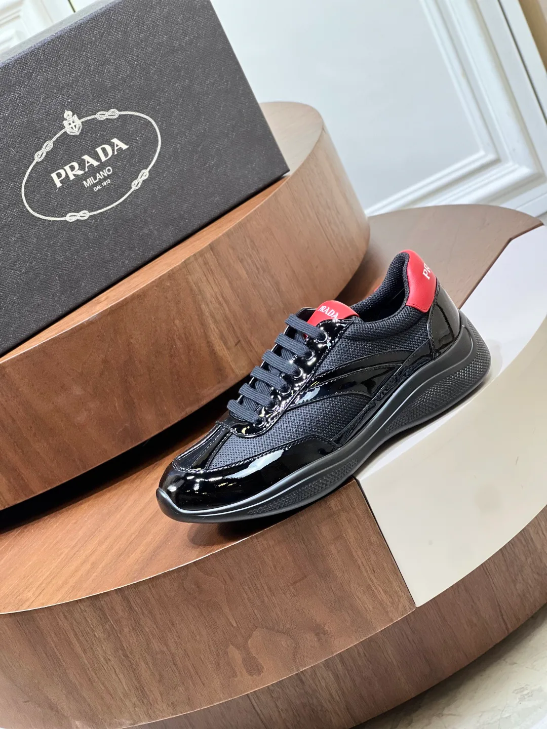 Women's Sneakers PRADA 17682038