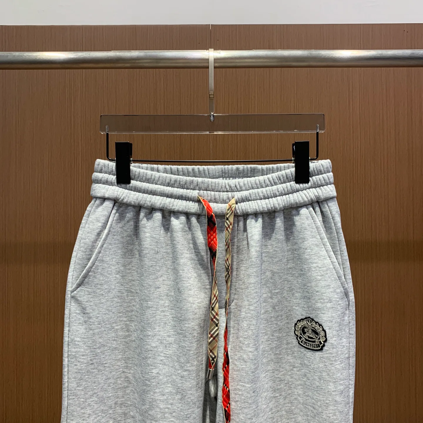 Men's Trousers BURBERRY 18098476