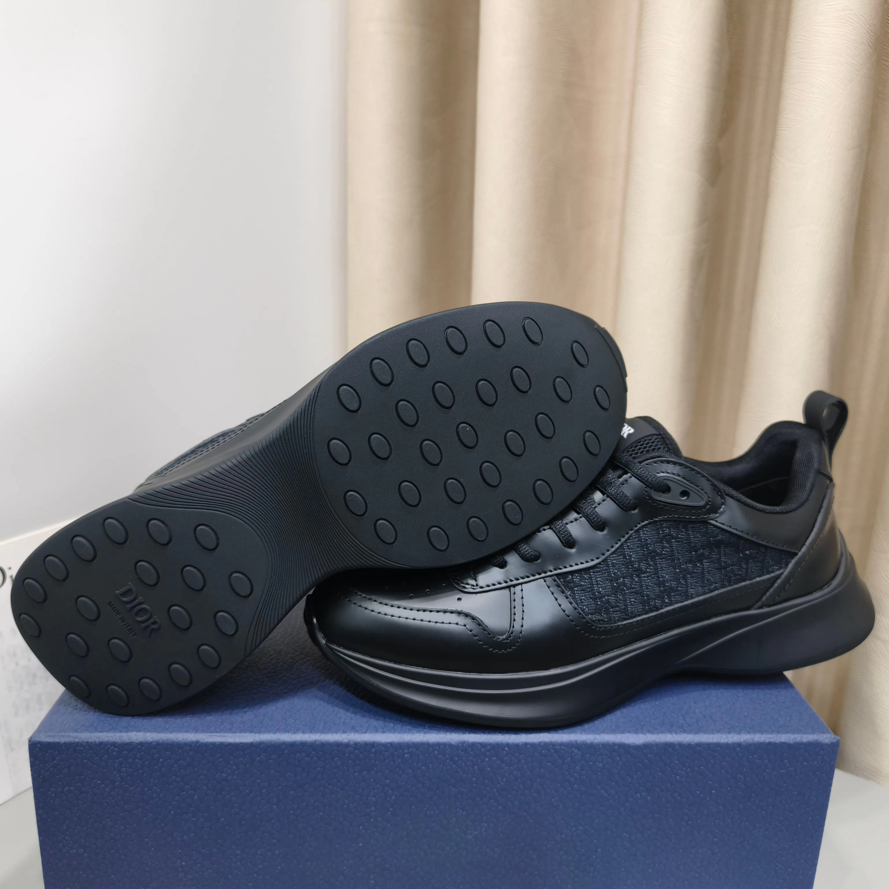 Men's Sneakers CHRISTIAN DIOR 17988972