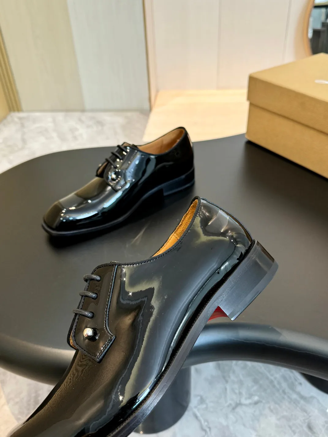 Men's Loafers And Dress Shoes CHRISTIAN LOUBOUTIN 18117207