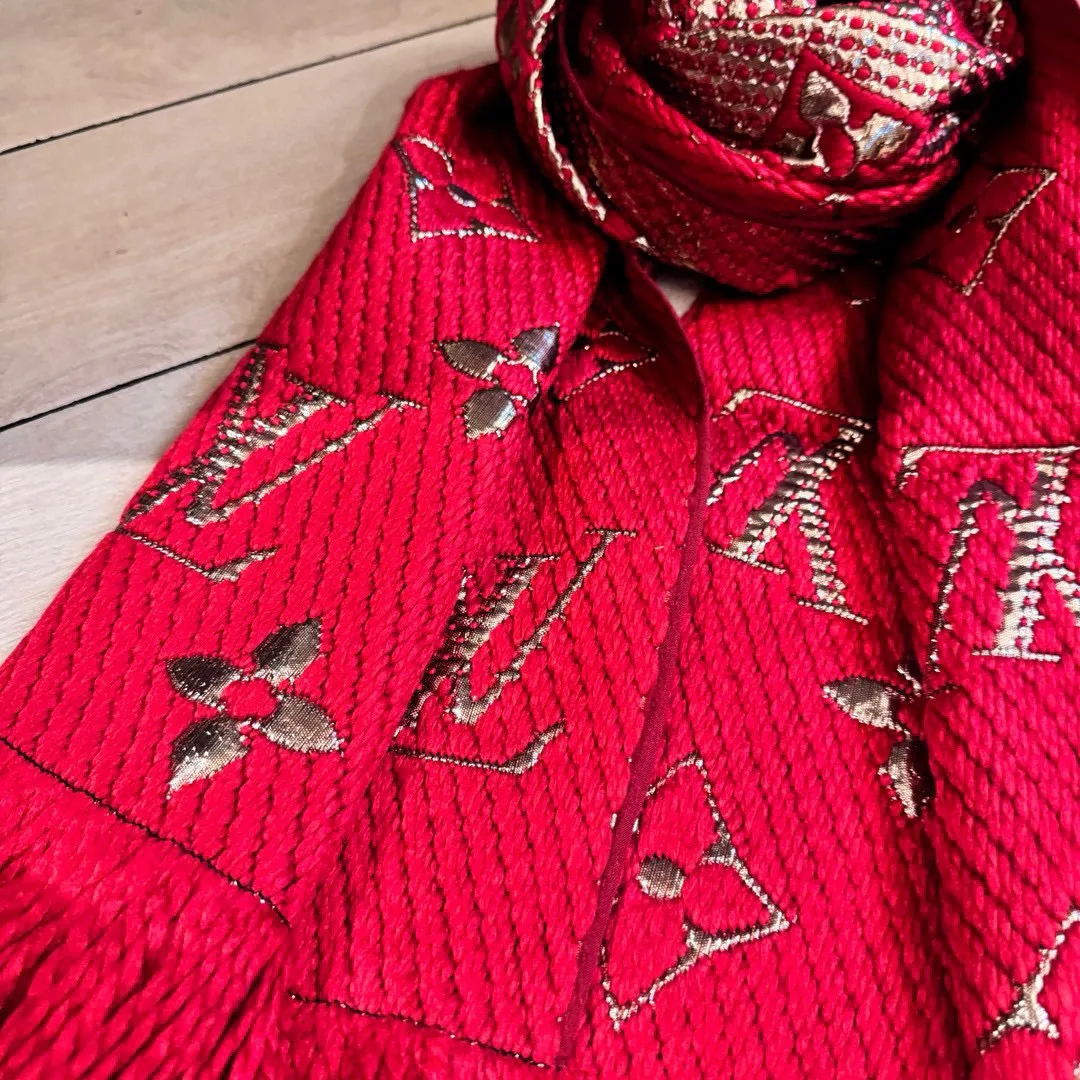 Scarves LOUIS VUITTON 18002697