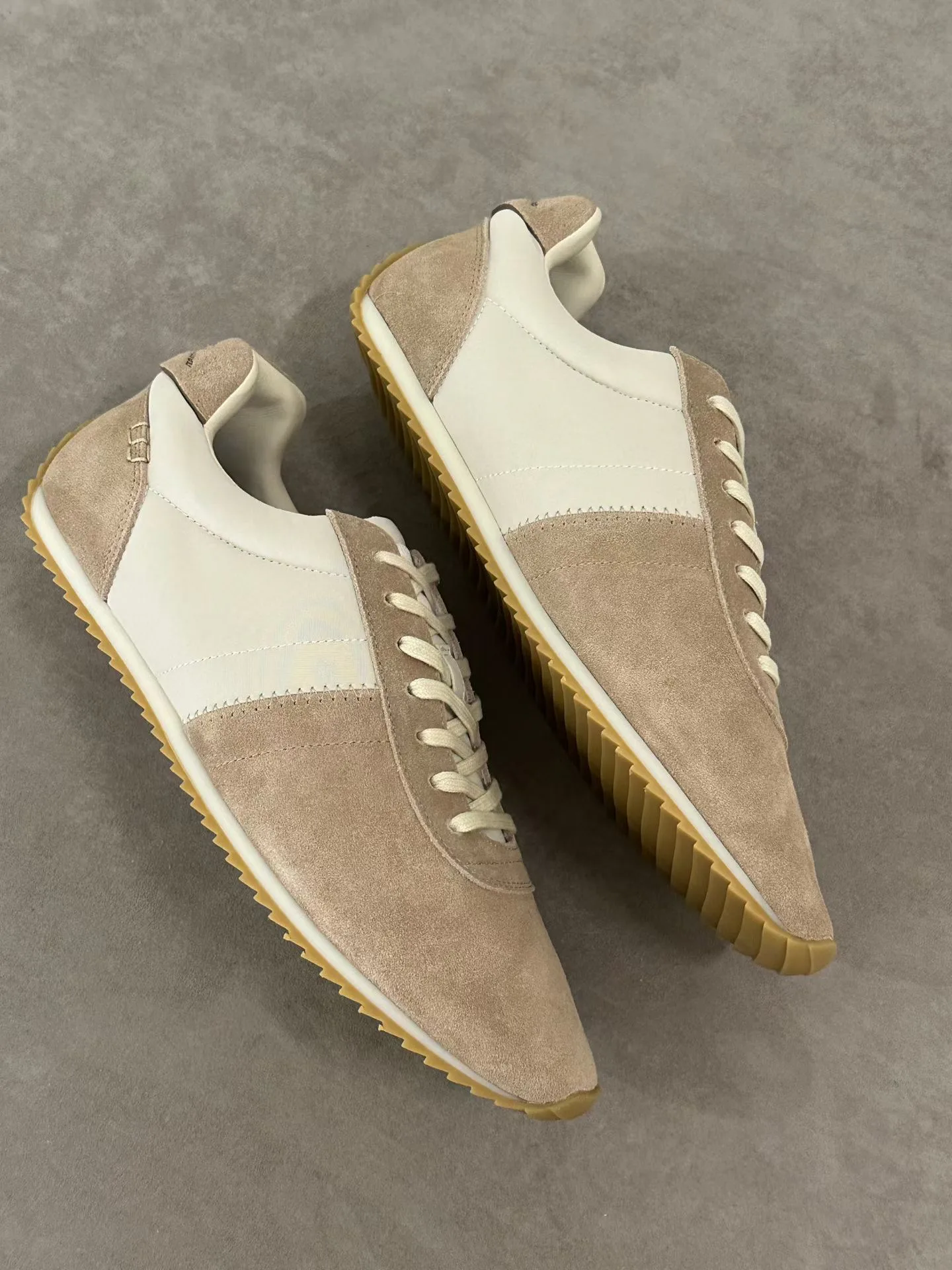 Women's Sneakers LORO PIANA 18267409