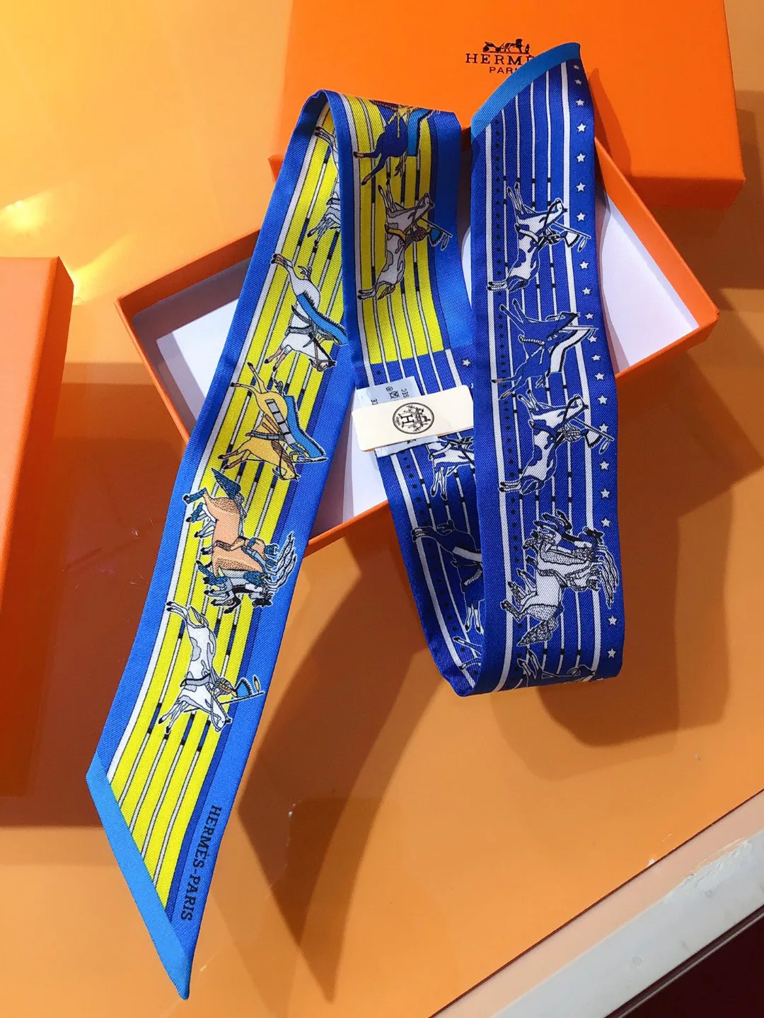 Silk Scarves HERMES 17673085