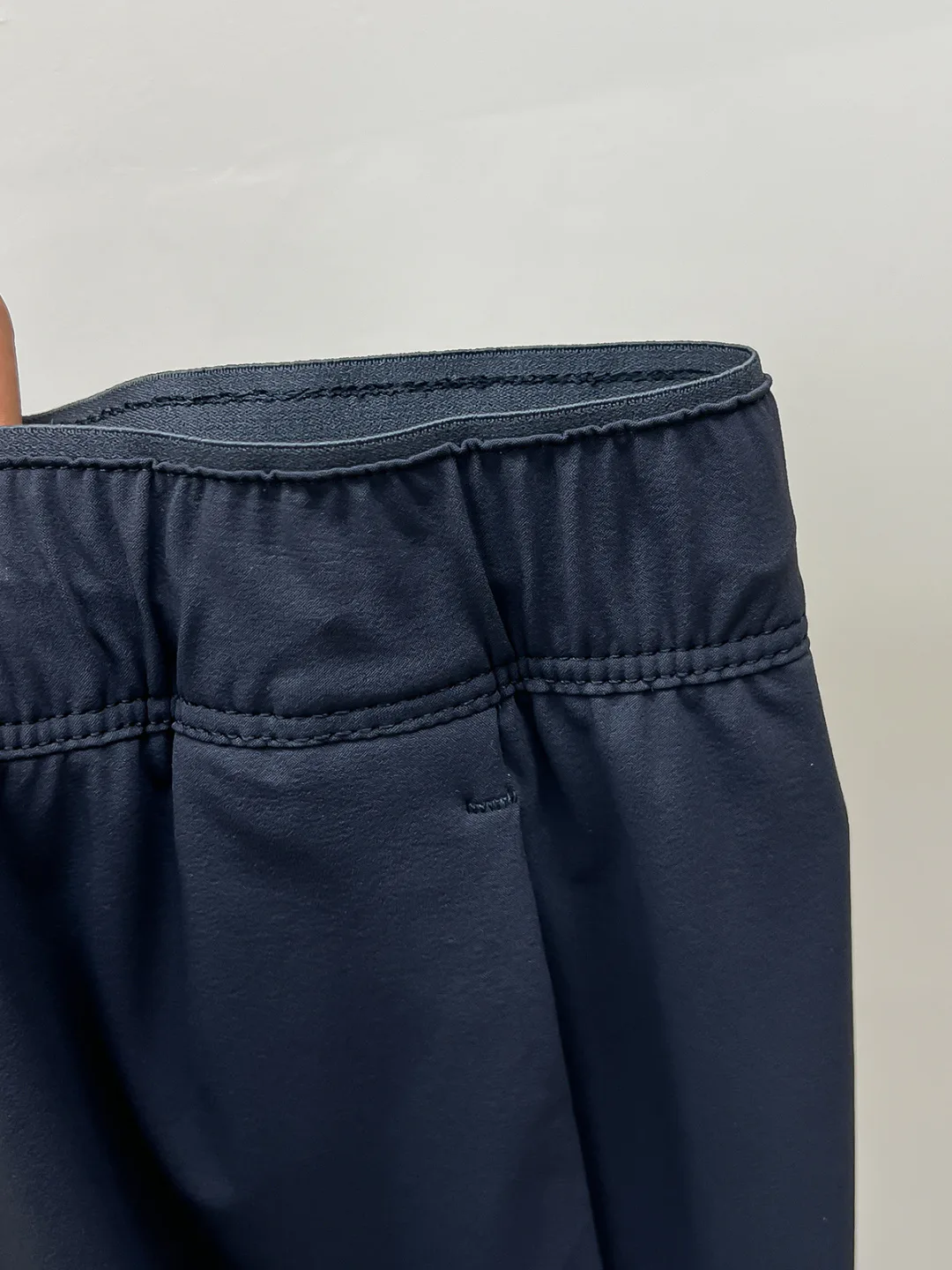 Men's Trousers LOUIS VUITTON 18499203