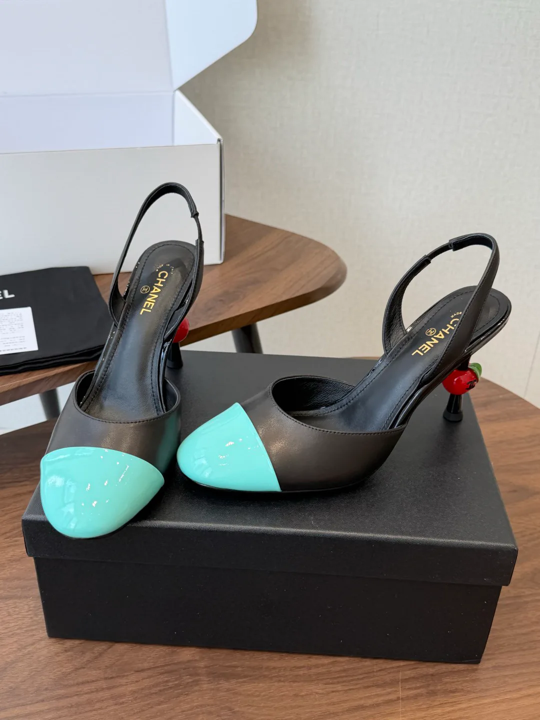 Women's Open-Toe Sandals CHANEL 17363886