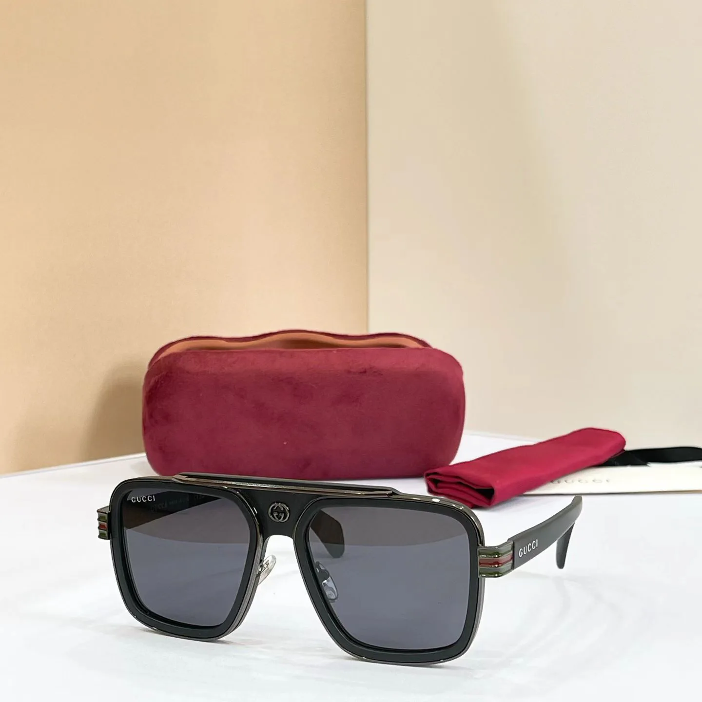 Glasses GUCCI 17633232