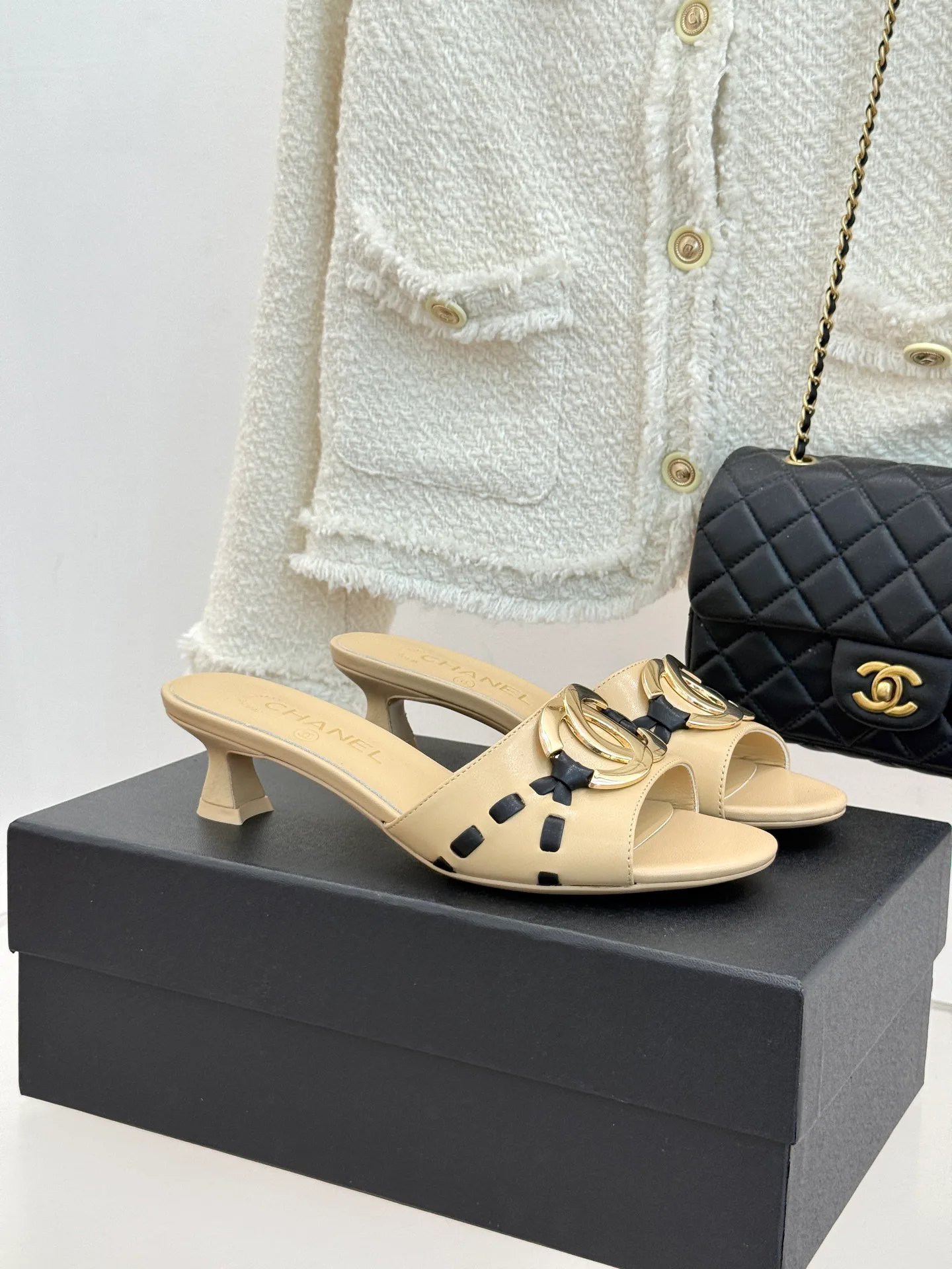 Women's Open-Toe Sandals CHANEL 17025704