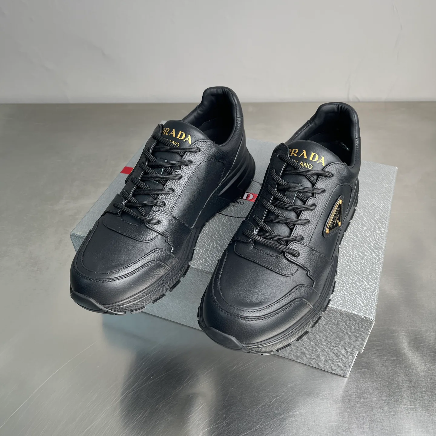 Men's Sneakers PRADA 18385662
