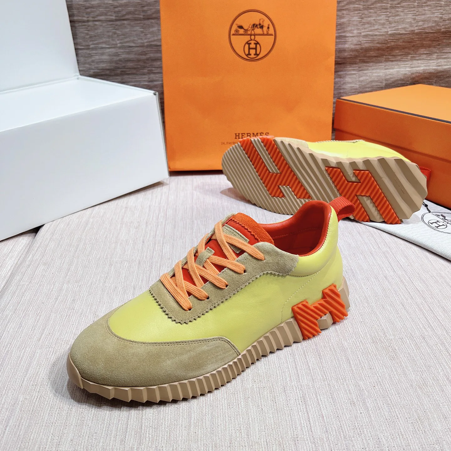 Women's Sneakers HERMES 17749548