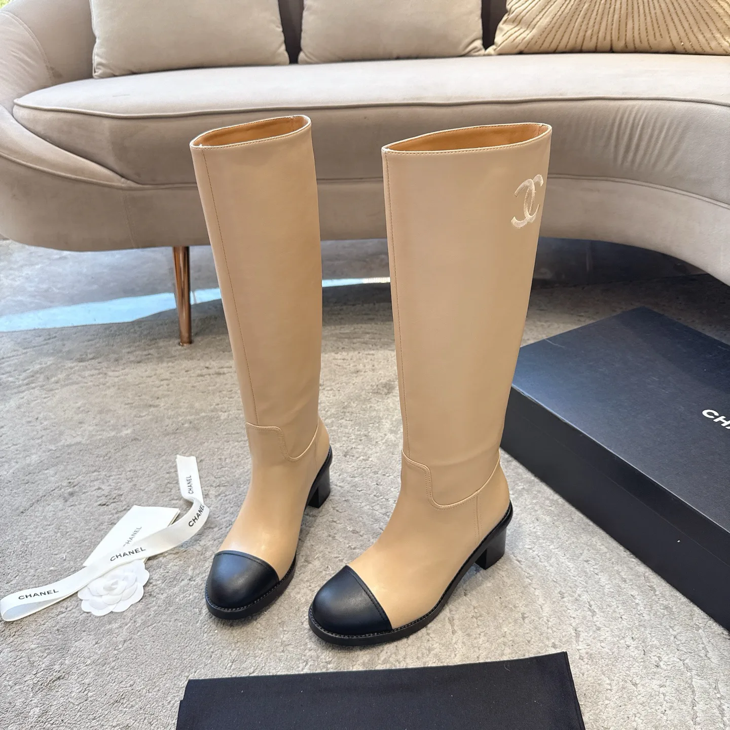 Women's Boots CHANEL 18154567