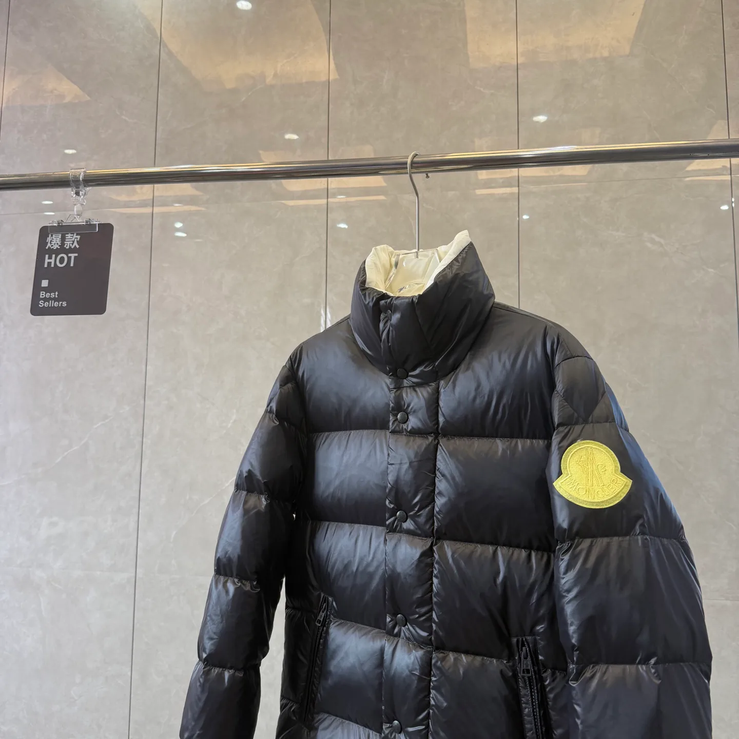 Men's Jackets And Down Jackets MONCLER 17949566