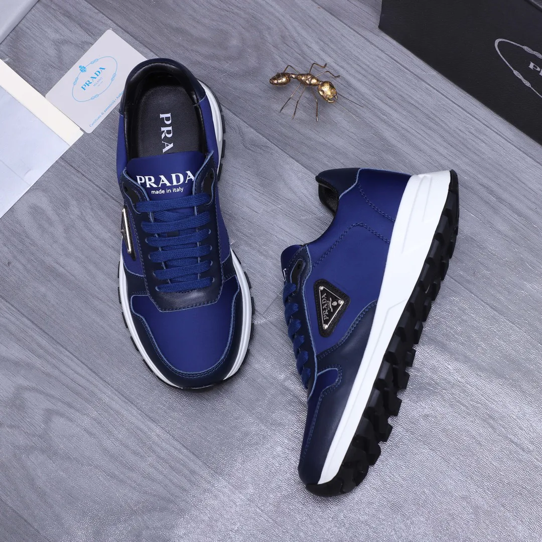 Women's Sneakers PRADA 17429868