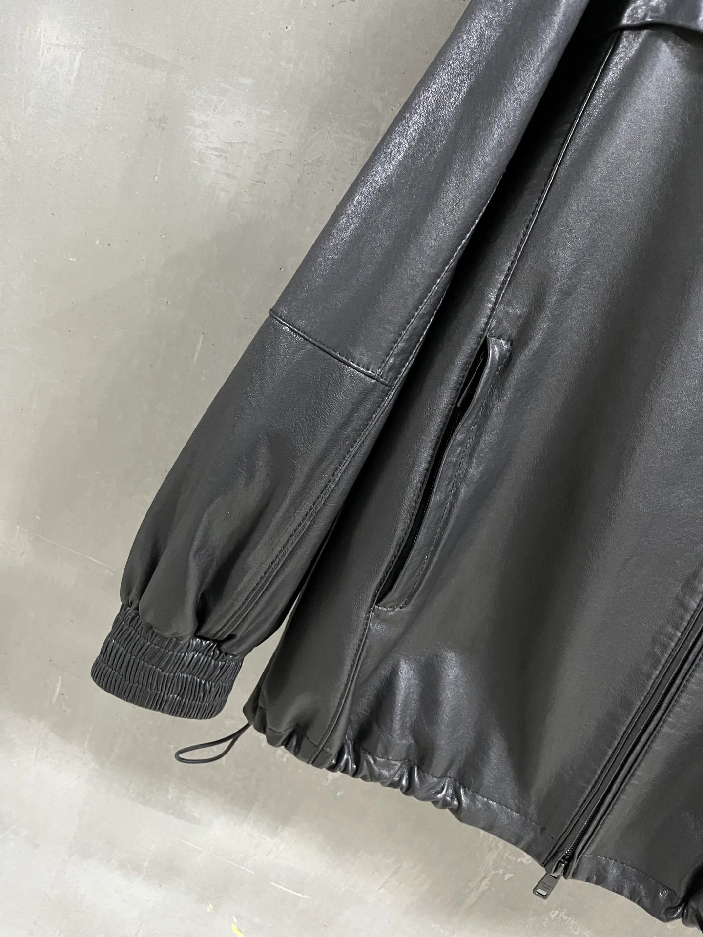 Women's Leather Jackets And Sheepskin Coats PRADA 18172846
