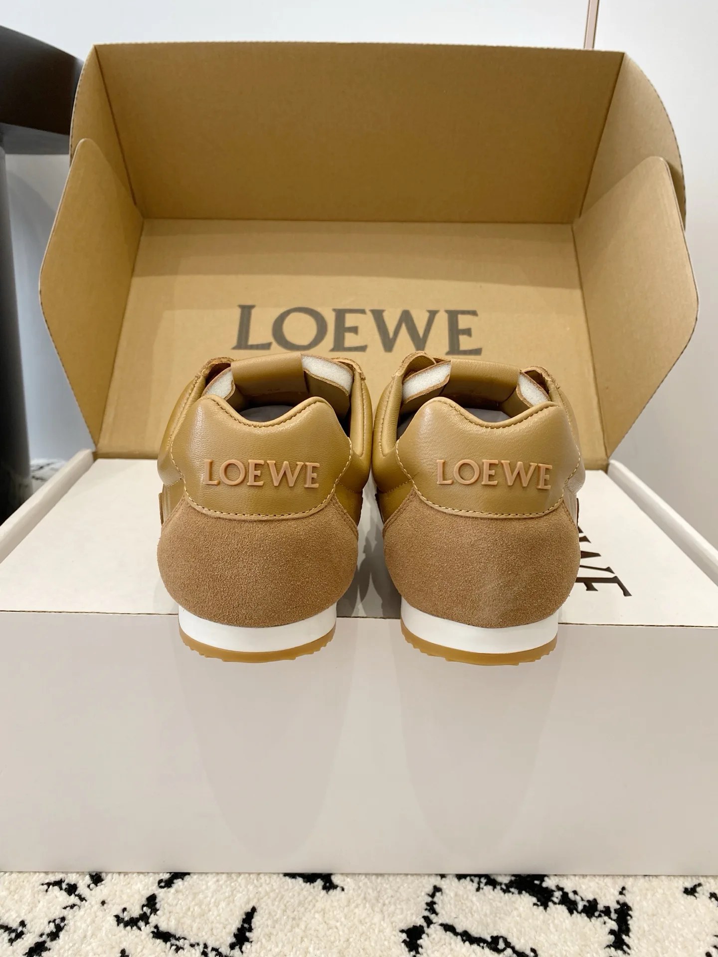 Women's Sneakers LOEWE 18268852