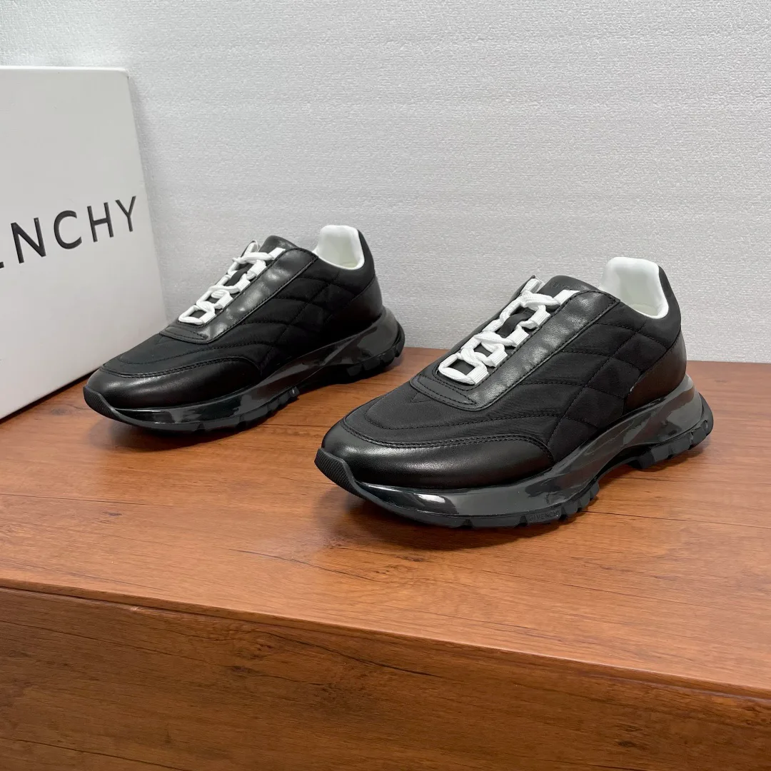 Men's Sneakers GIVENCHY 17307229