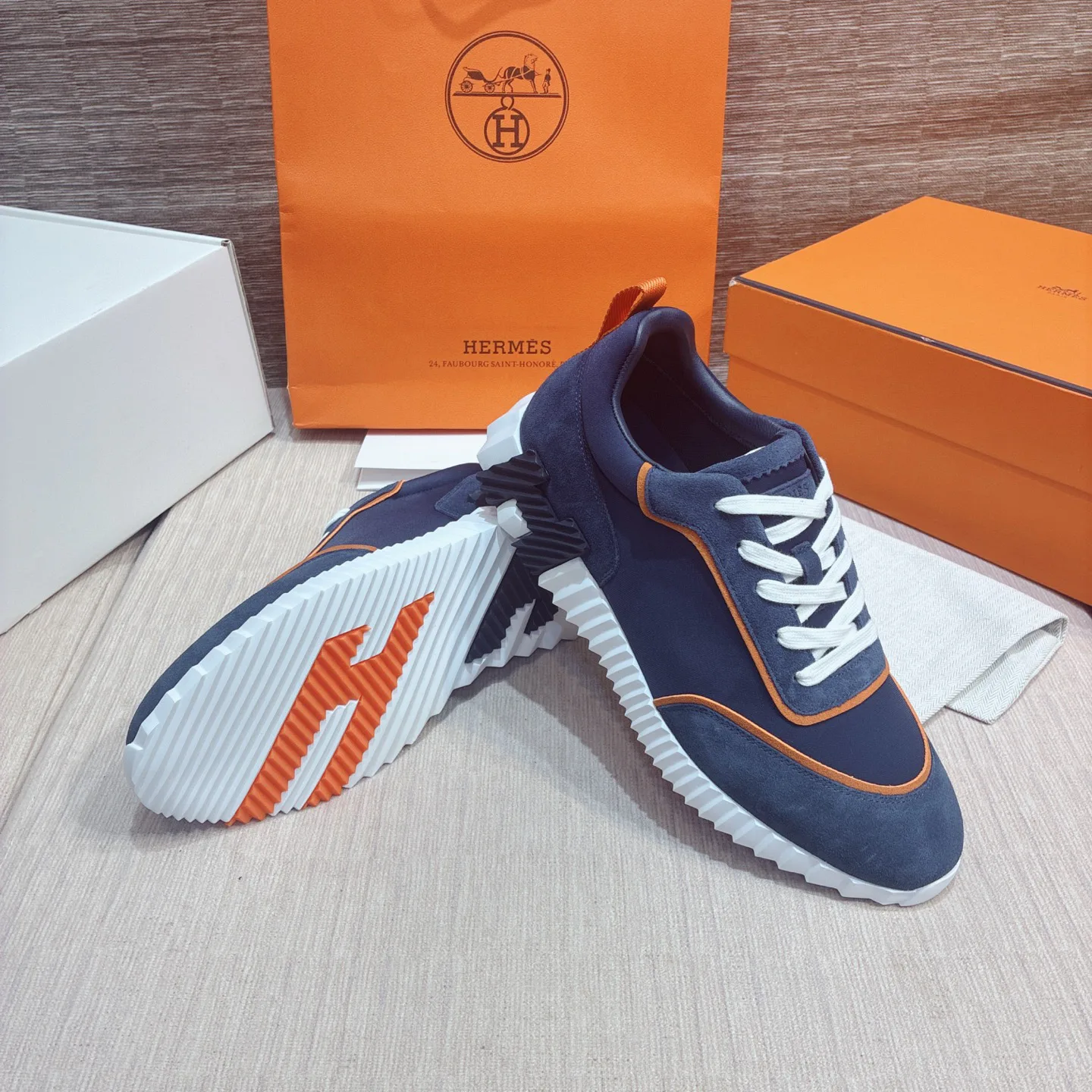 Women's Sneakers HERMES 17977063