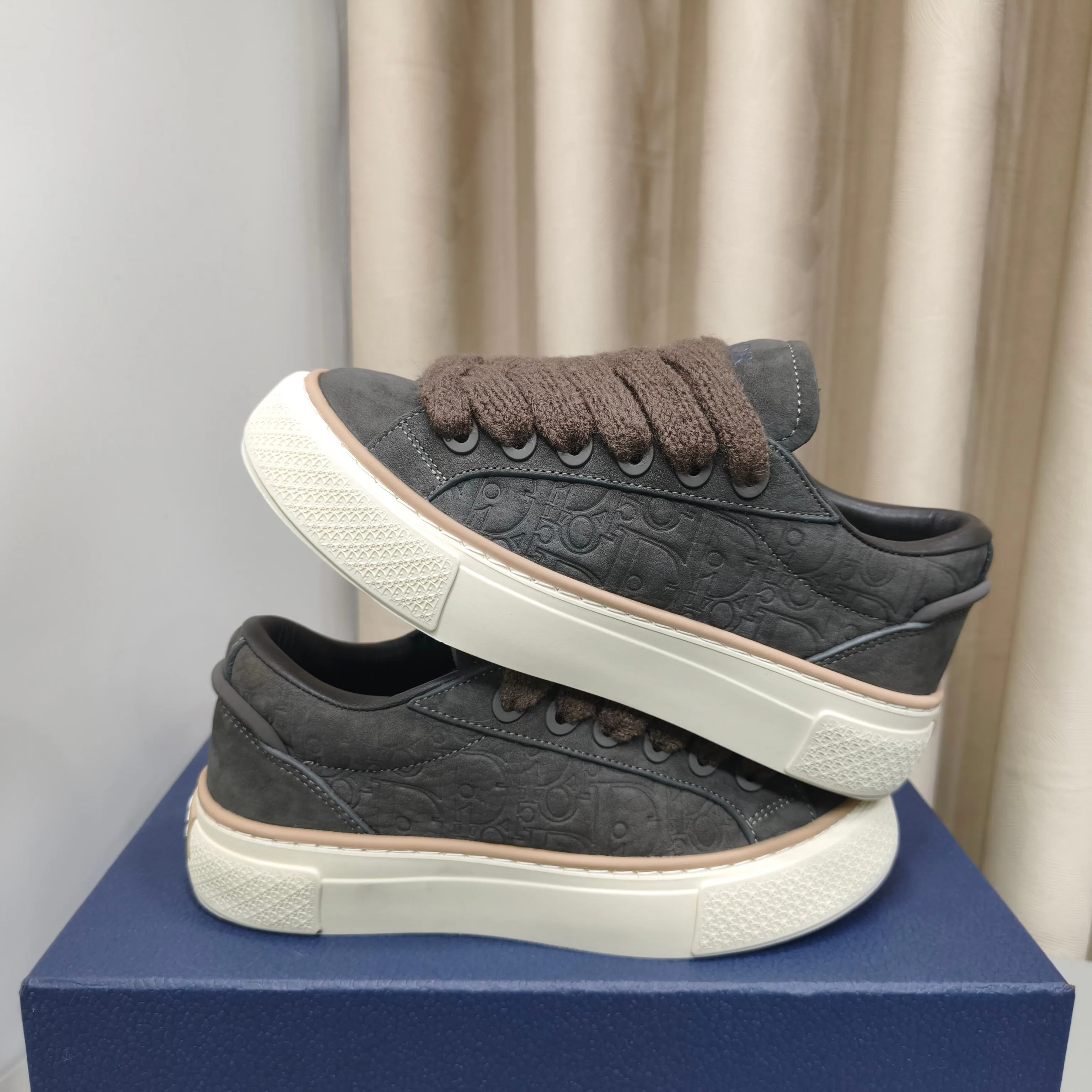 Women's Sneakers CHRISTIAN DIOR 17988866
