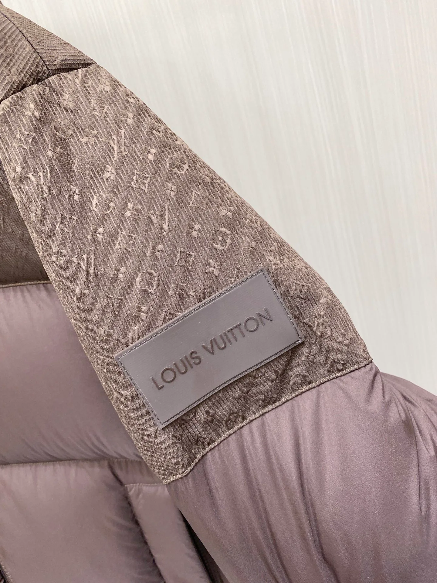 Men's Jackets And Down Jackets LOUIS VUITTON 18188349