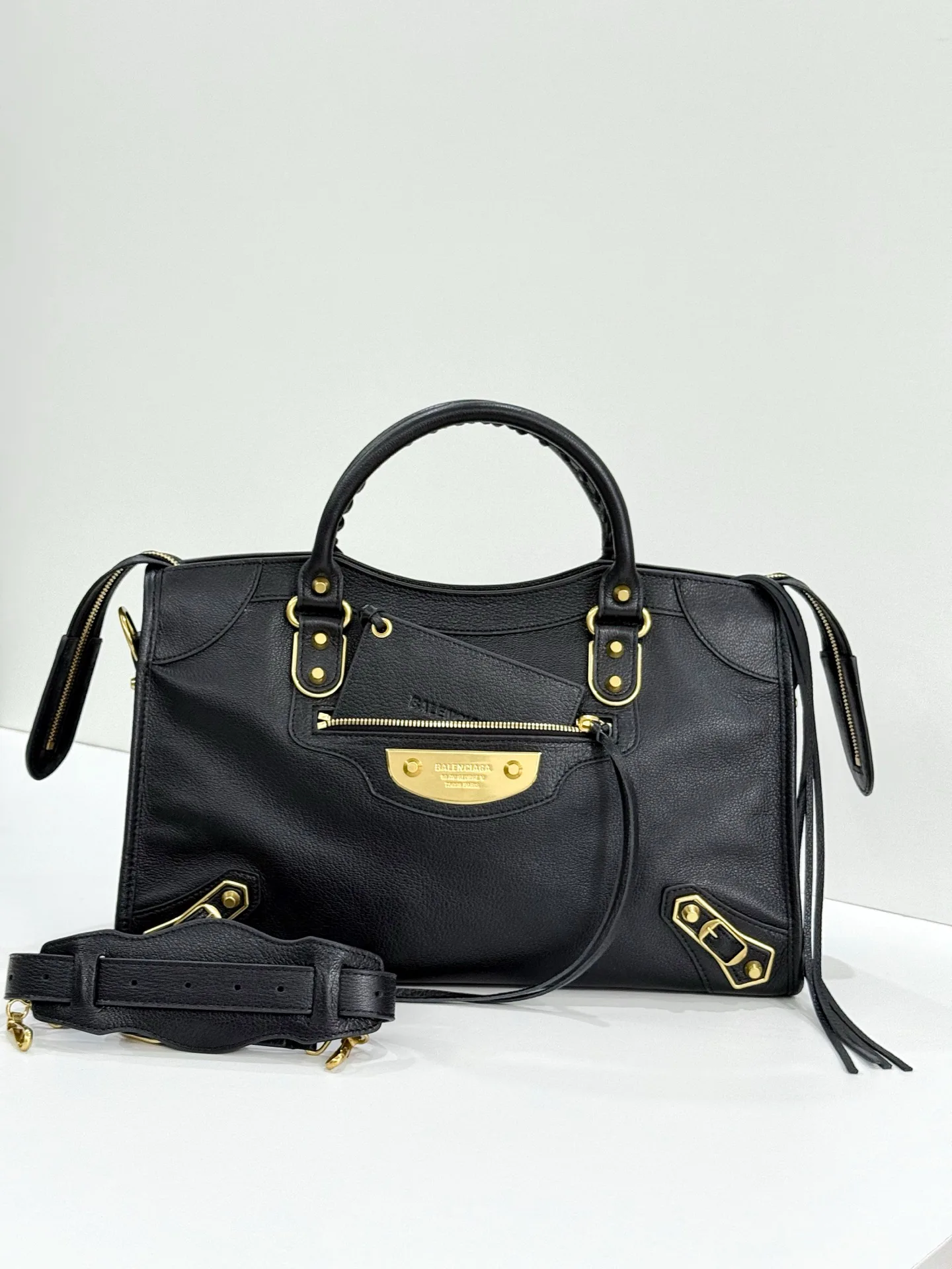 Women's Classic Handbags BALENCIAGA 17871182