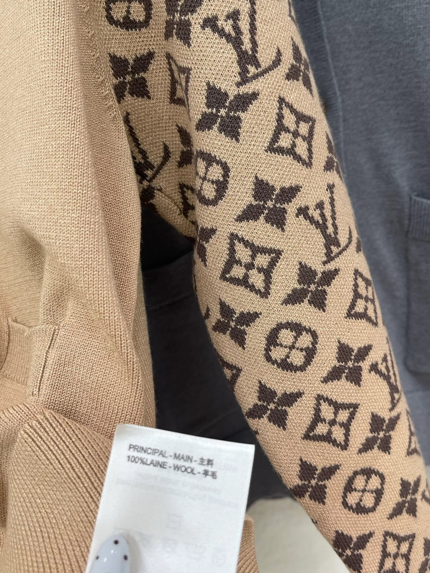 Women's Jumpers And Sweaters LOUIS VUITTON 18031048