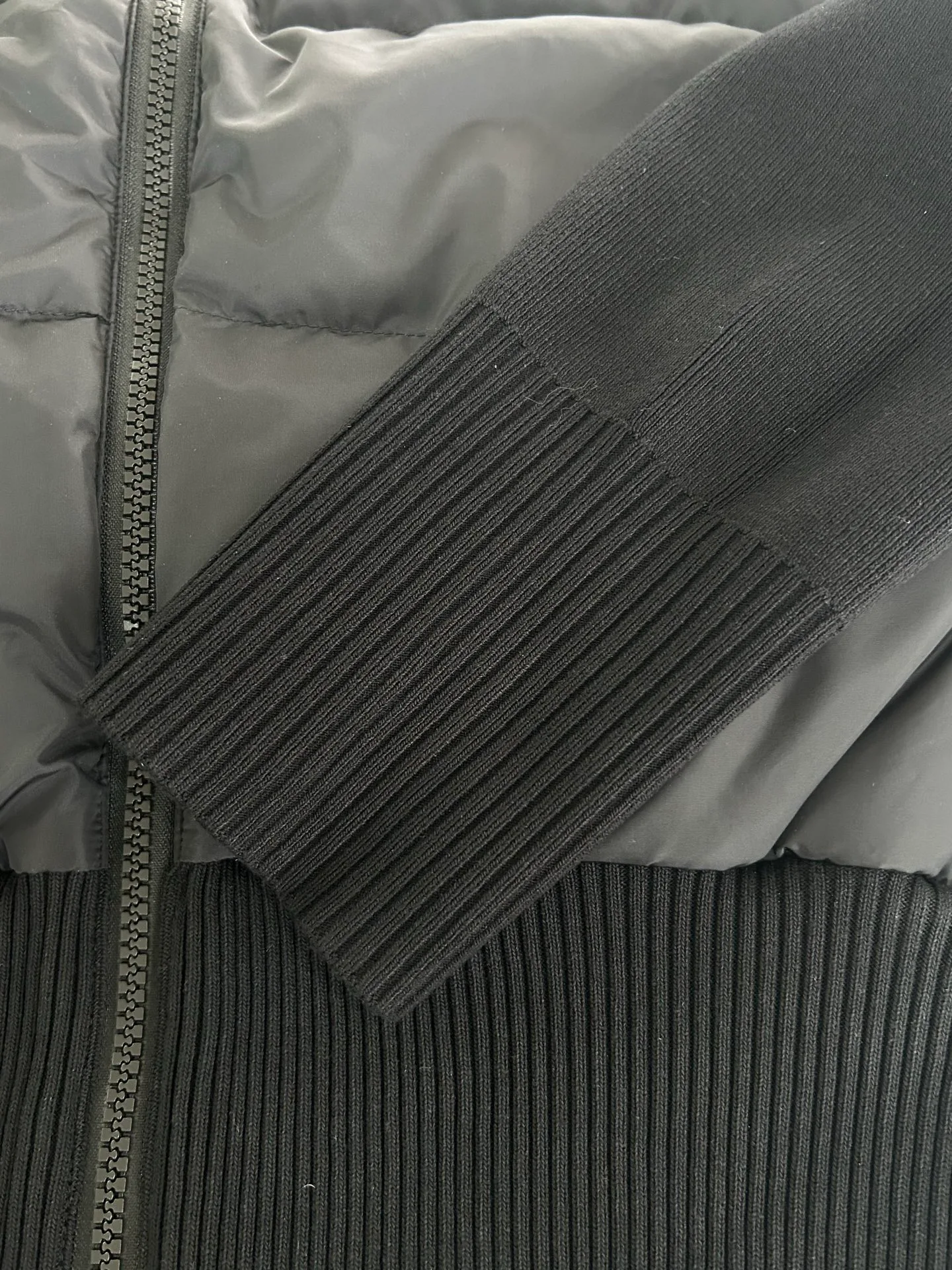 Men's Jackets And Down Jackets CANADA GOOSE 18231173
