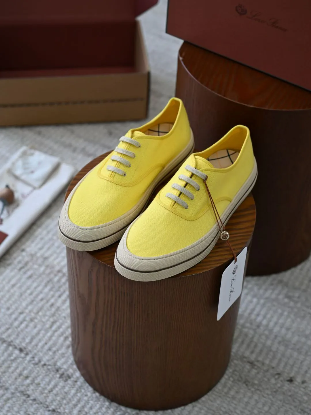 Men's Sneakers LORO PIANA 18382721
