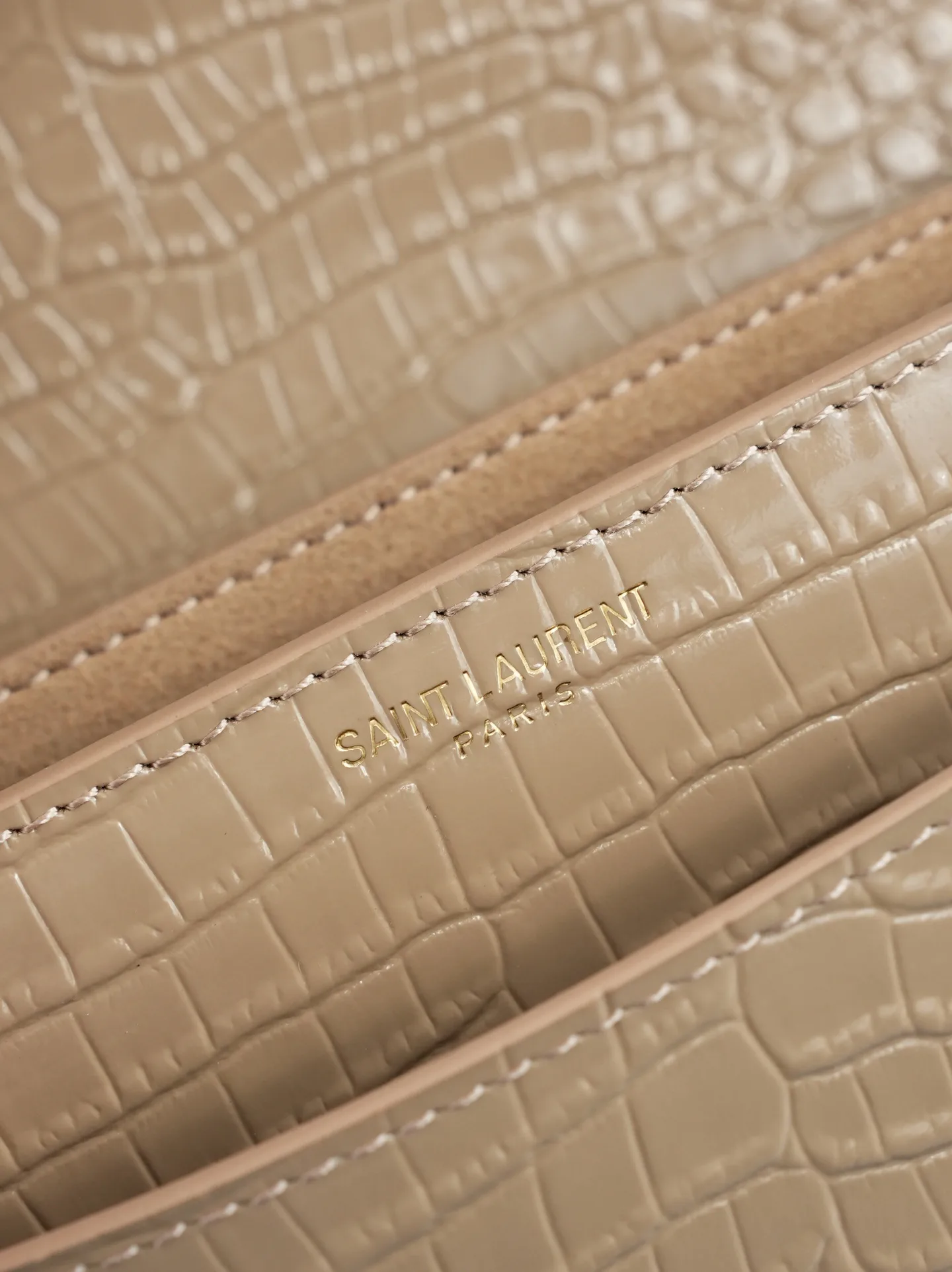 Women's Classic Handbags SAINT LAURENT 17864839