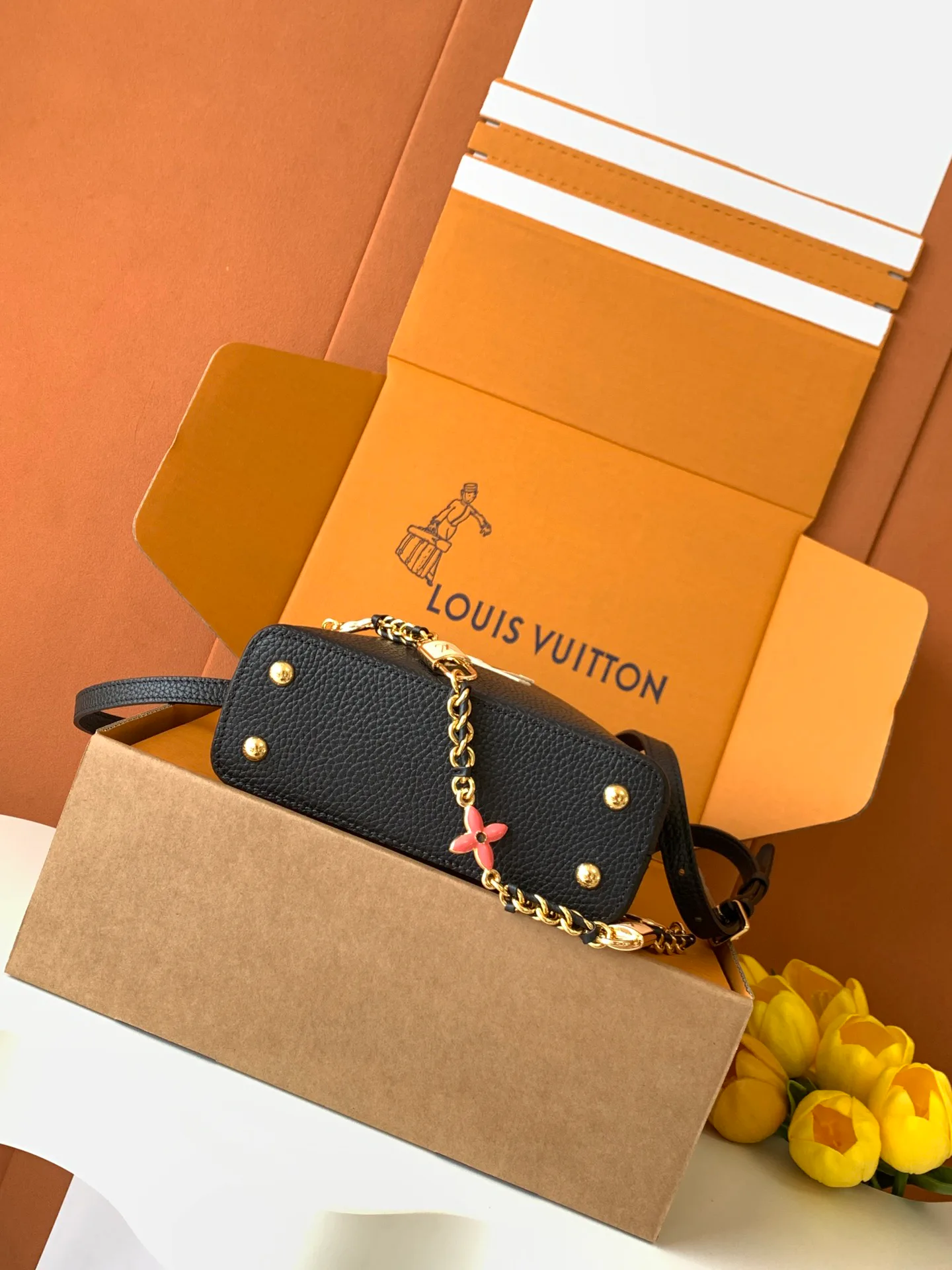 Women's Classic Handbags LOUIS VUITTON 18520987
