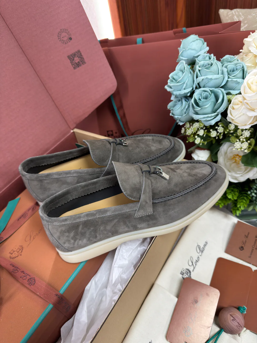 Men's Loafers And Dress Shoes LORO PIANA 18101760