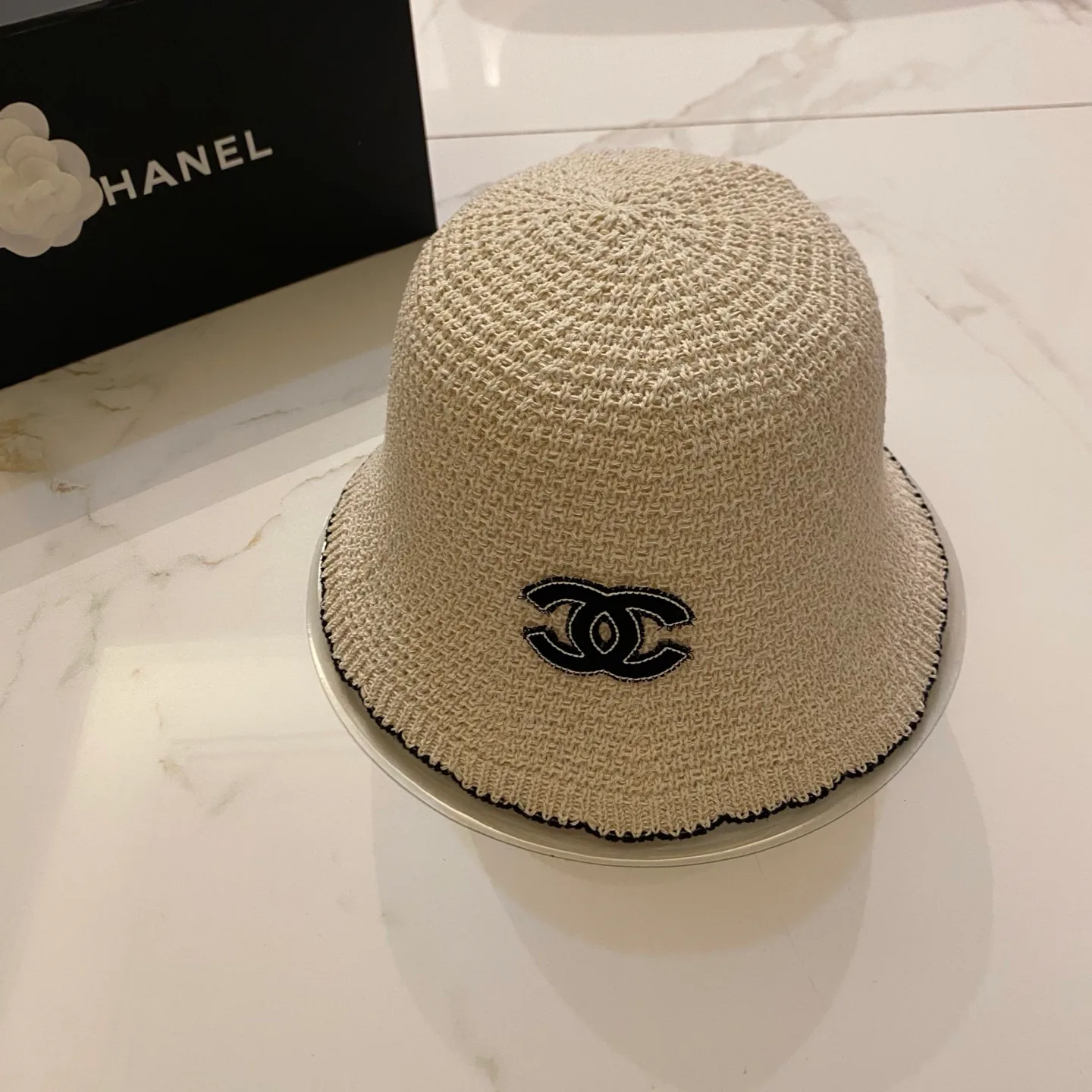 Hats CHANEL 17498307