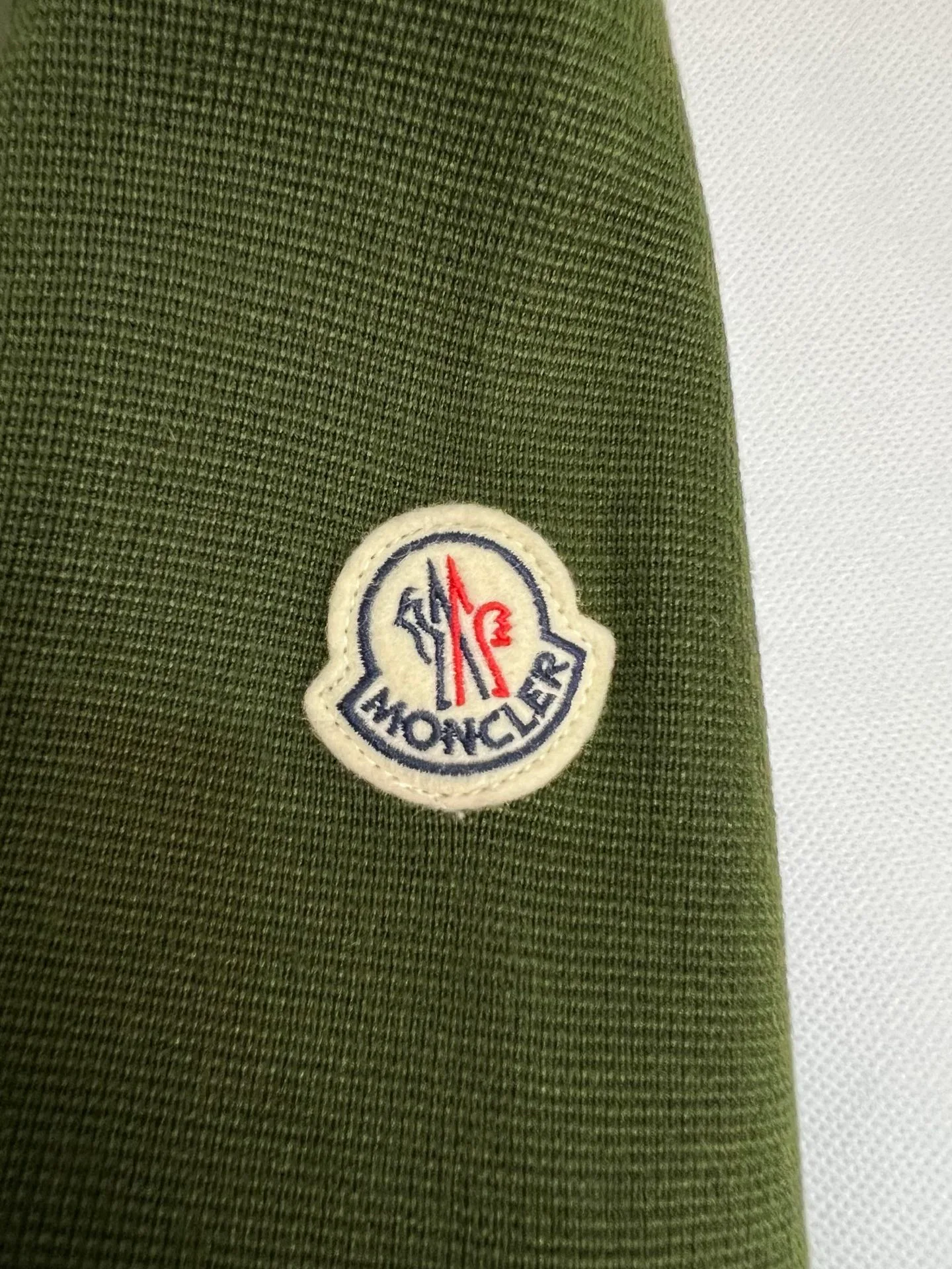 Куртки И Пуховики Мужские Moncler 18599827