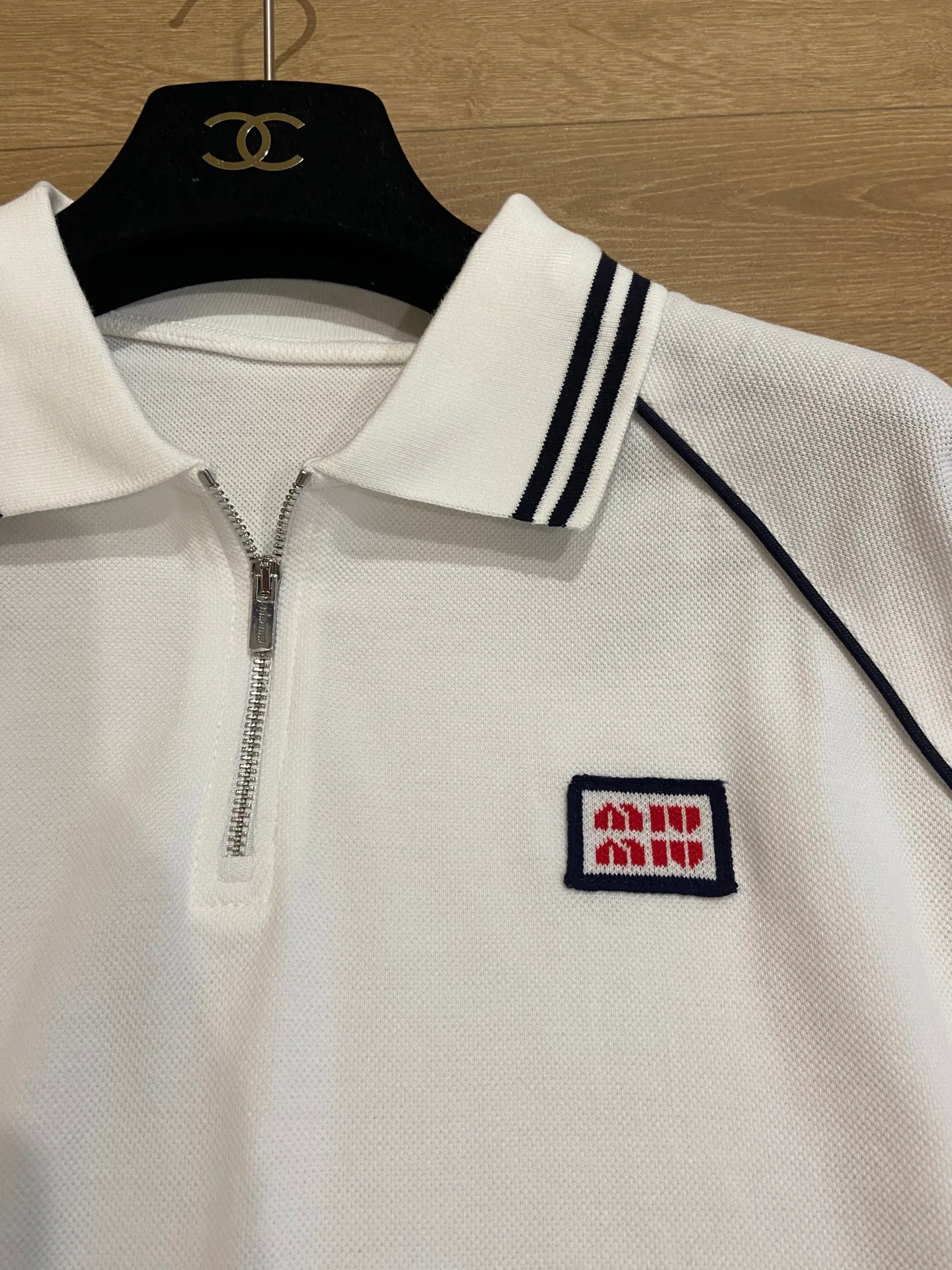 Women's T-Shirts MIU MIU 17222131